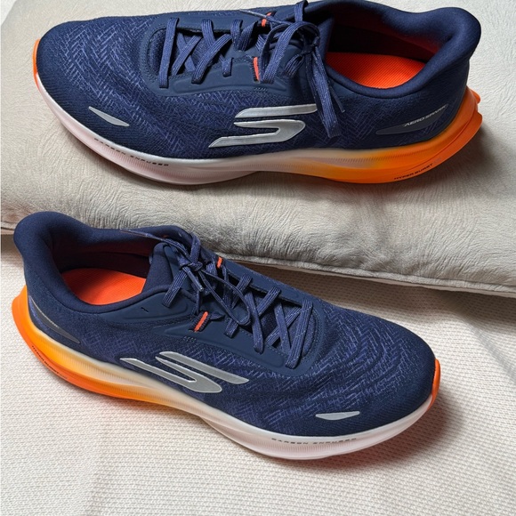 Skechers Aero Spark
Men\'s Shoes - Navy/Orange size 14 main image 11